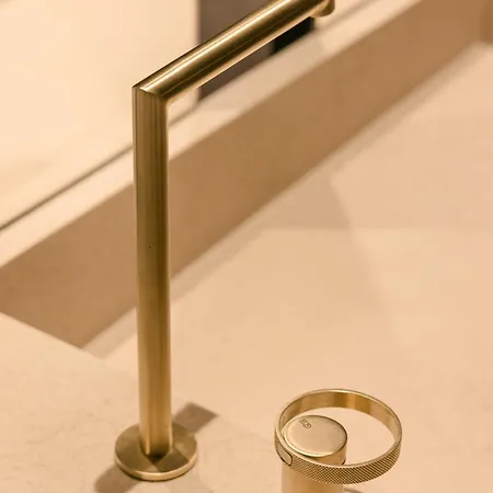 Casaly & Szálloda 5*