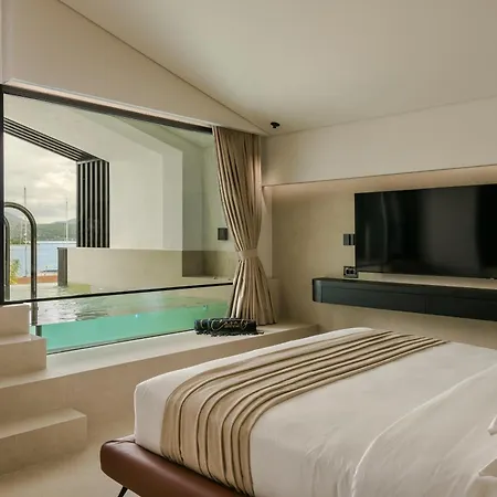 Casaly & Hotel