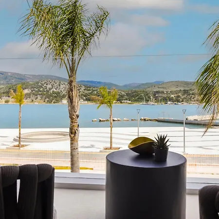 Casaly & 5* Argosztóli