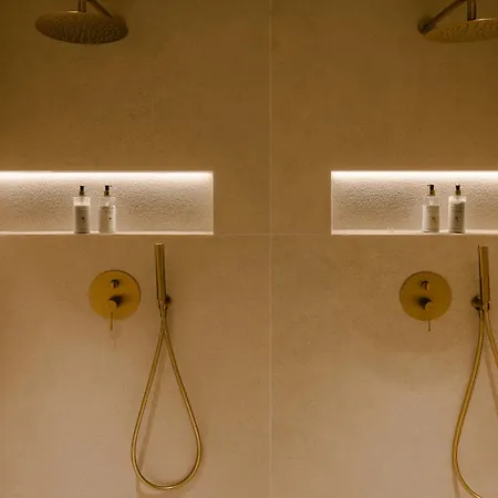 Casaly & 5* Argosztóli