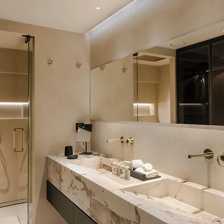 Szálloda Casaly & 5*