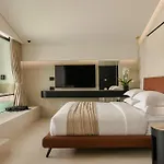 Casaly & Hotel Argostoli (Kefalonia)