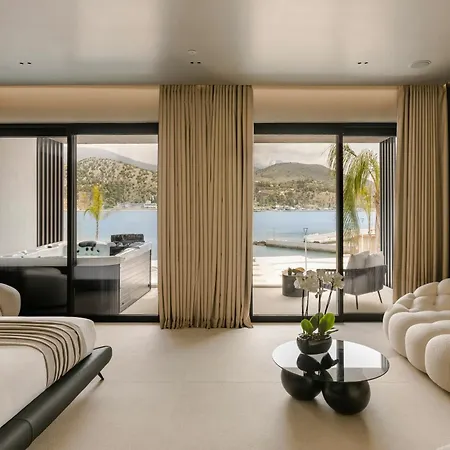 Hotel Casaly & 5*