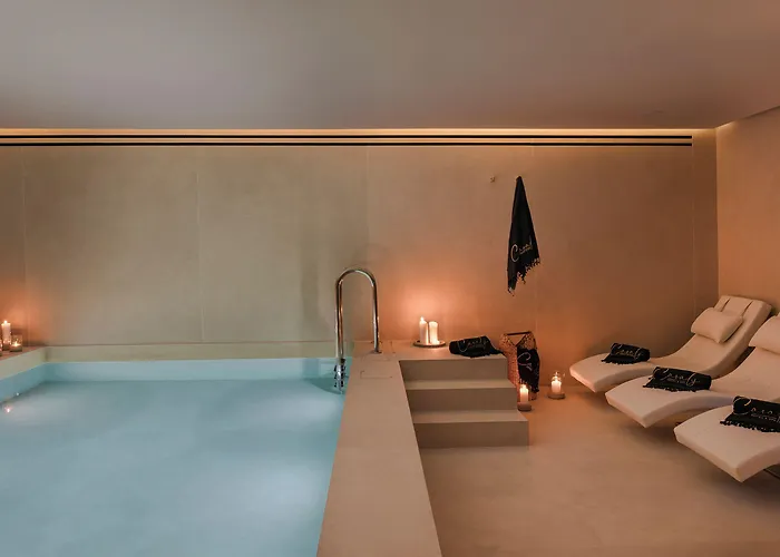 Hotel Casaly &