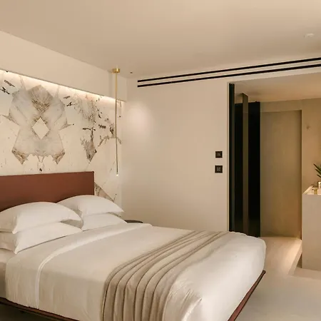 Casaly & Hotel