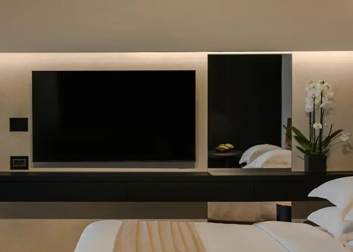 Hotel Casaly &