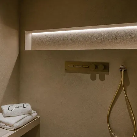 Casaly & Otel Argostolion