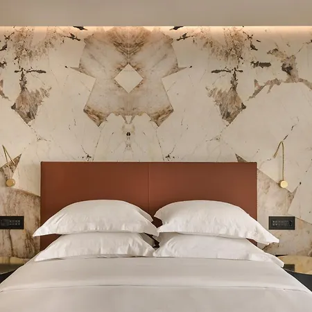 Casaly & Hotel Argostoli (Kefalonia)