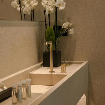 Casaly & Hotel Argostoli (Kefalonia)